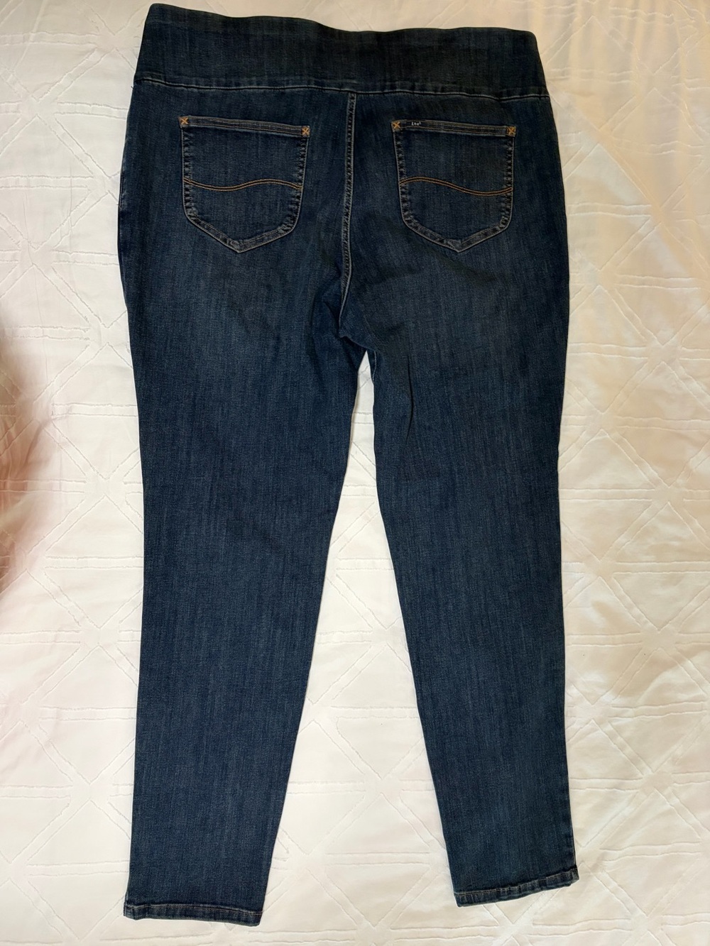 Lee Women’s Skinny Jeans in Dark Indigo Blue - Picture 2 of 3